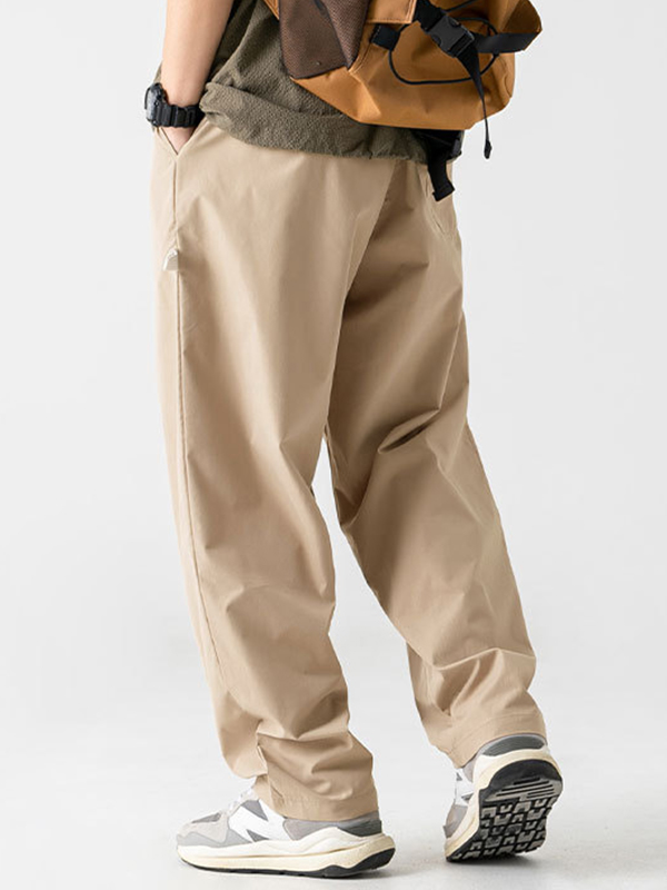 Herrenhose mit seitlichen Reißverschlusstaschen und weitem Bein-1