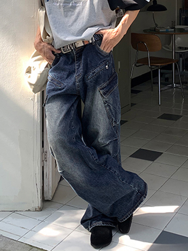 Verwaschene Herren-Cargojeans im Distressed-Look mit seitlichen großen Taschen-2