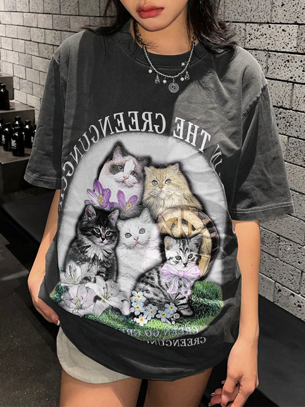 Übergroßes Kurzarm-T-Shirt mit lebendigem Katzenmuster-1