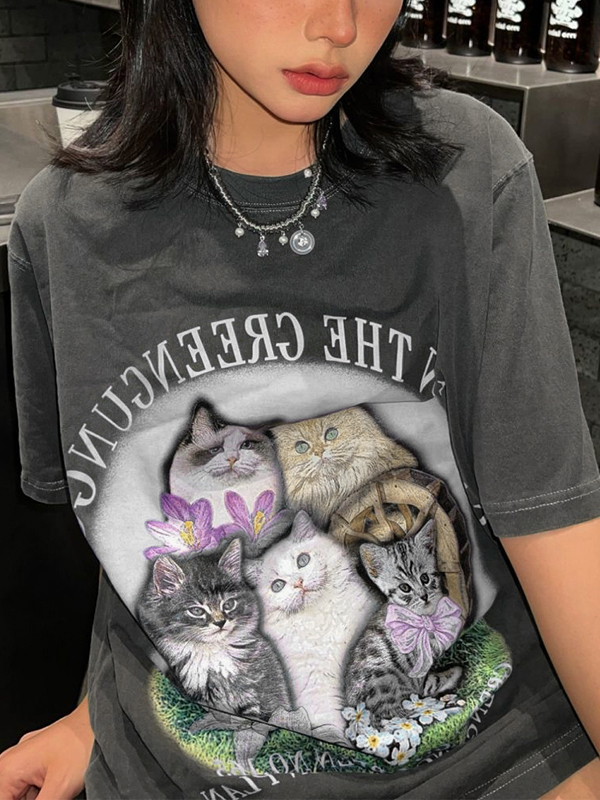 Übergroßes Kurzarm-T-Shirt mit lebendigem Katzenmuster-2