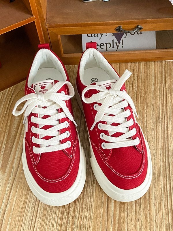 Flache Sneaker mit Stern-Alphabet-2