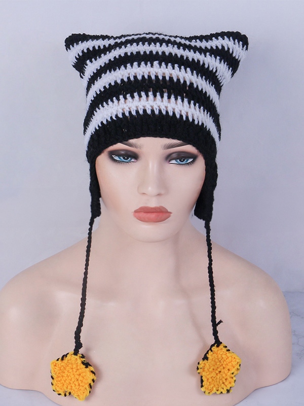 Handgefertigte Strickmütze mit Katzenohrstreifen-2
