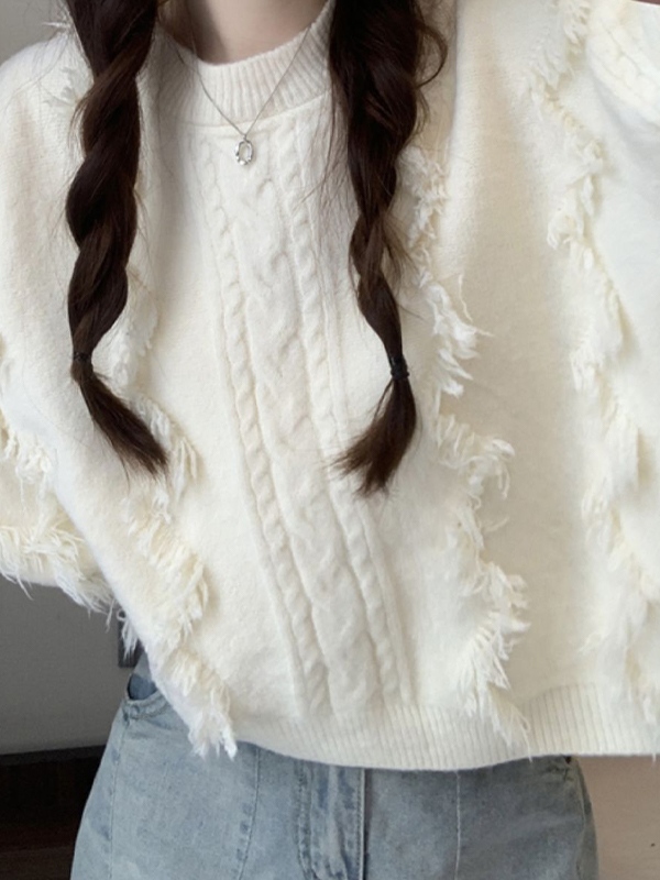 Einfarbiger Pullover mit Zopfmuster und Quasten-1